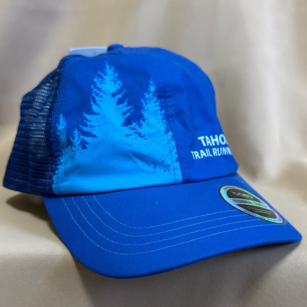 NWT Women’s Tahoe Trail Running Technical Trucker Hat